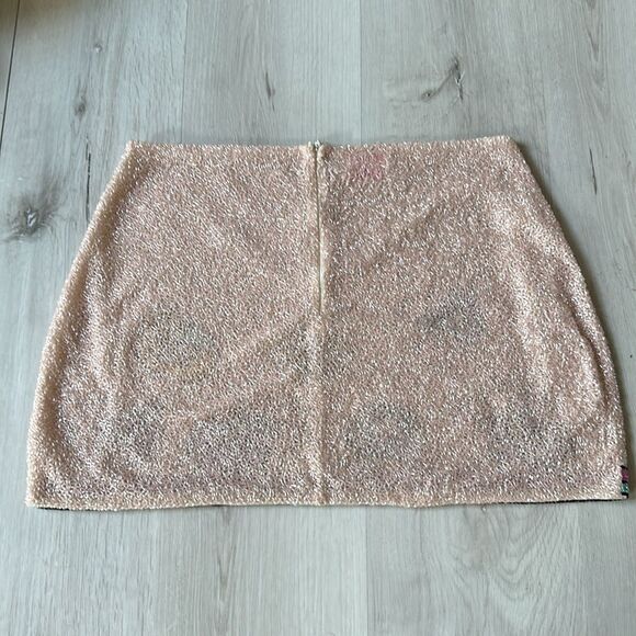 Oceanus Seashell 🐚 and Floral Hand Embroidered Beaded Crystal Mini Skirt | NWOT - Picture 7 of 8